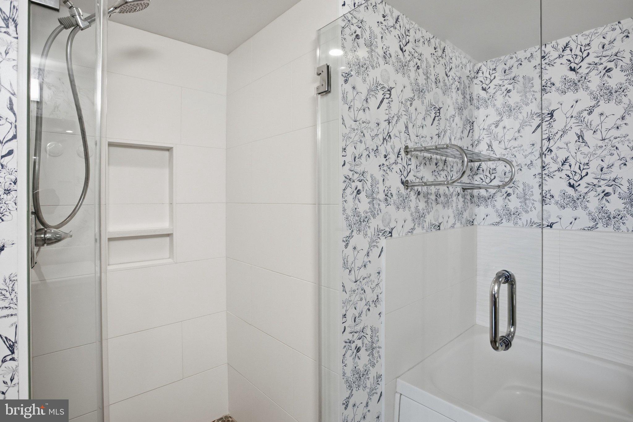 2220 FAIRFAX DRIVE 412