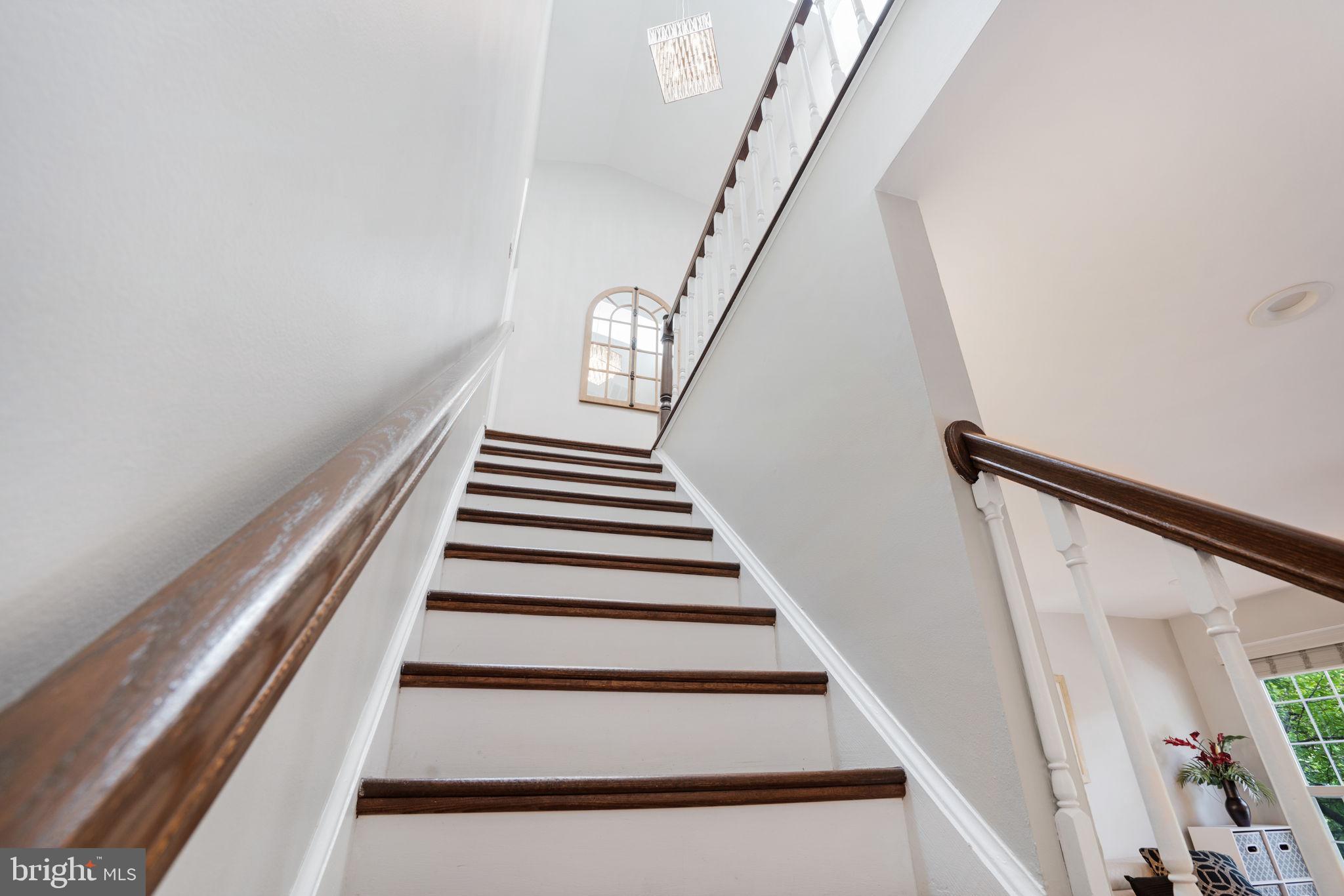 12225 APPLE ORCHARD COURT