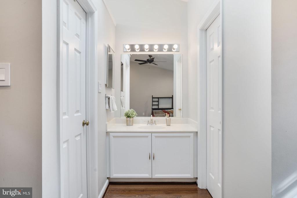 12225 APPLE ORCHARD COURT