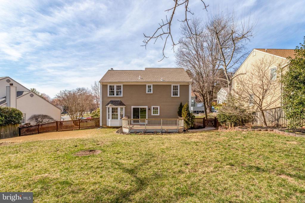 7009 POLINS COURT
