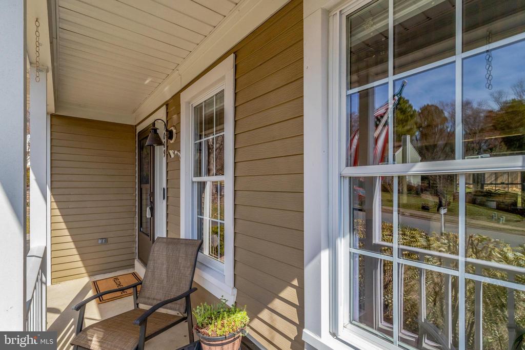 7009 POLINS COURT