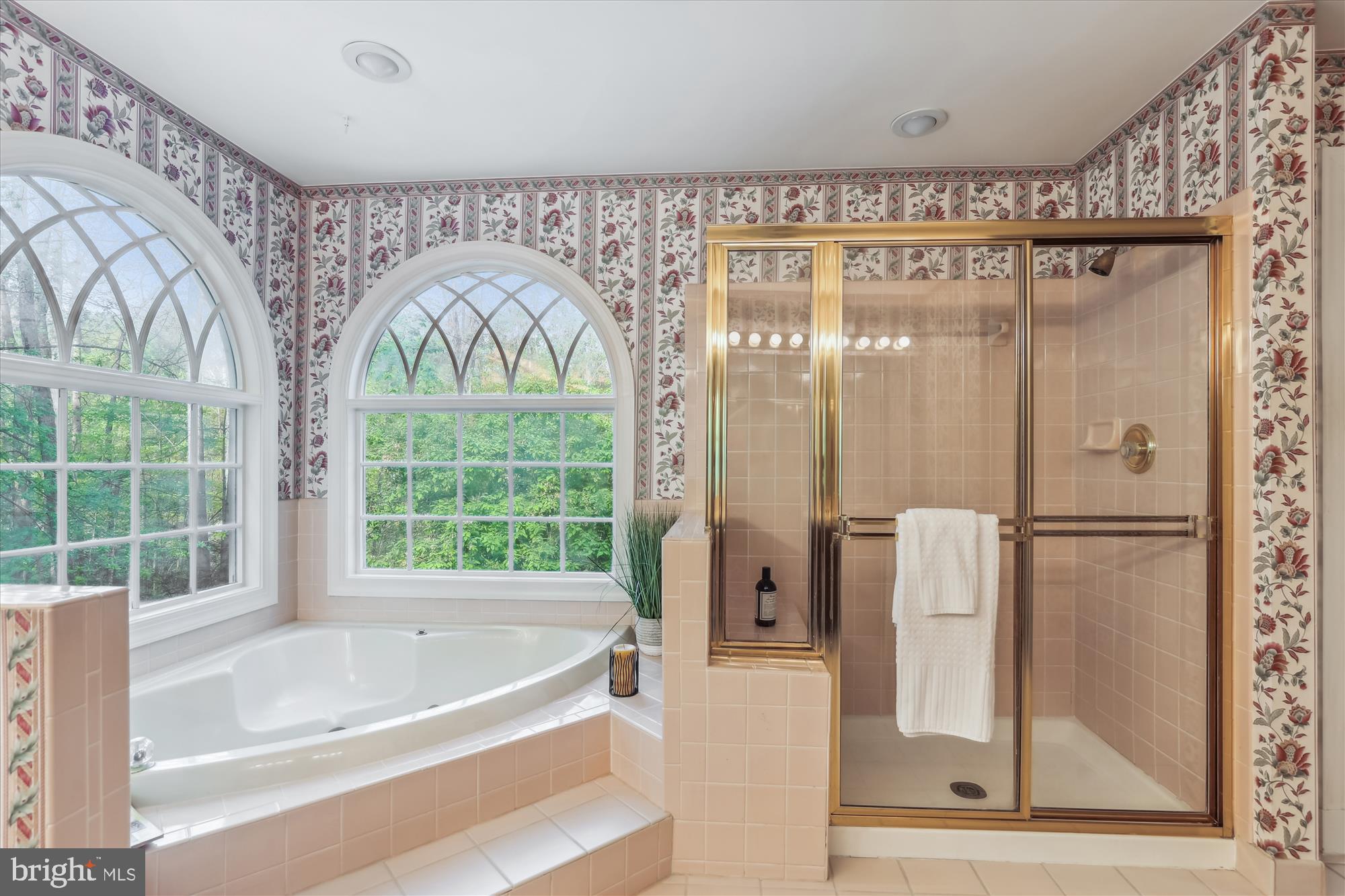 5937 FAIRVIEW WOODS DRIVE