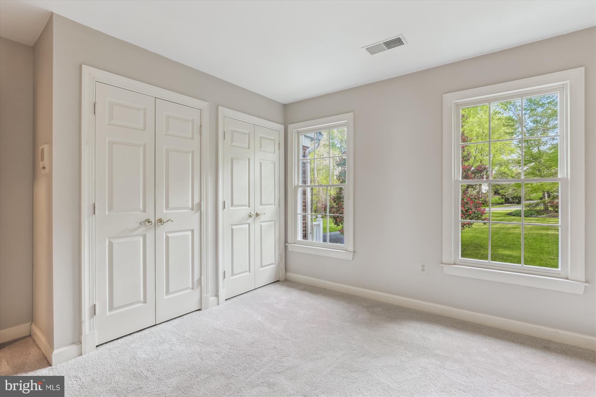 5937 FAIRVIEW WOODS DRIVE