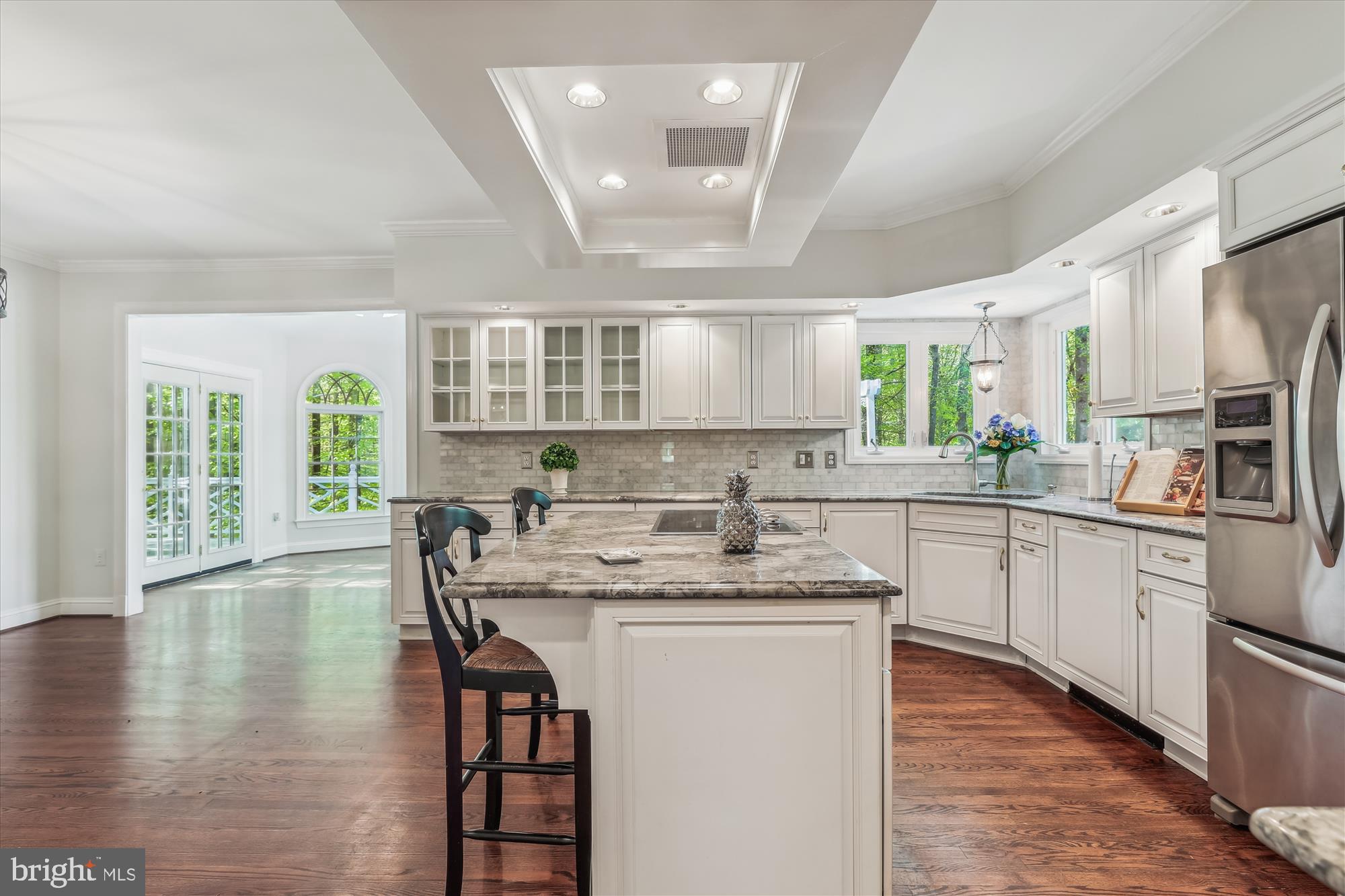 5937 FAIRVIEW WOODS DRIVE