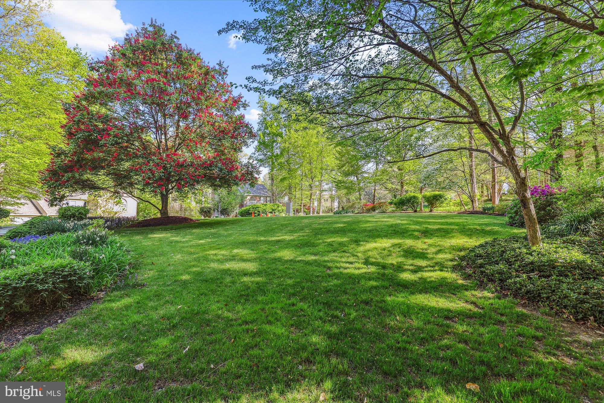 5937 FAIRVIEW WOODS DRIVE