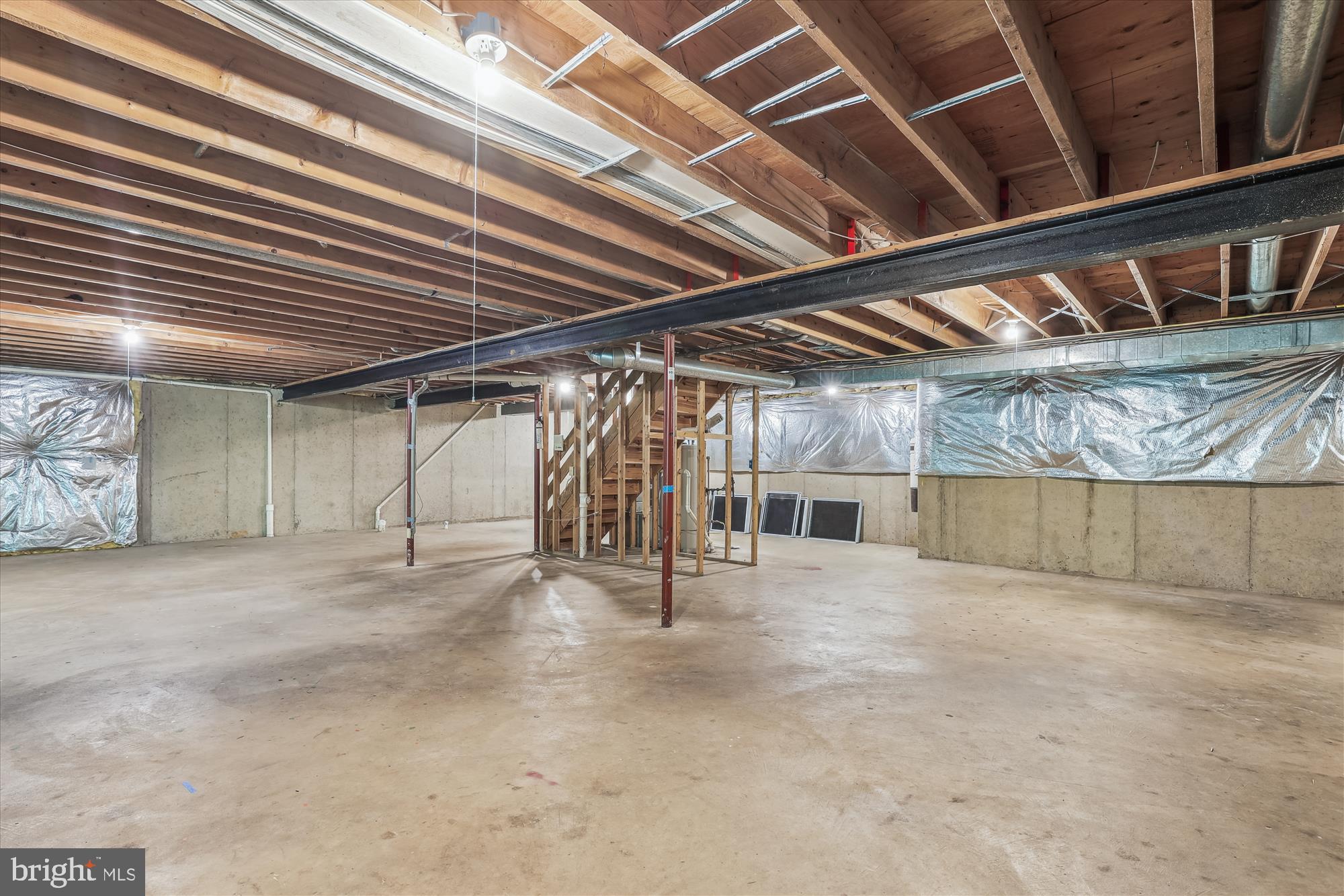 5937 FAIRVIEW WOODS DRIVE