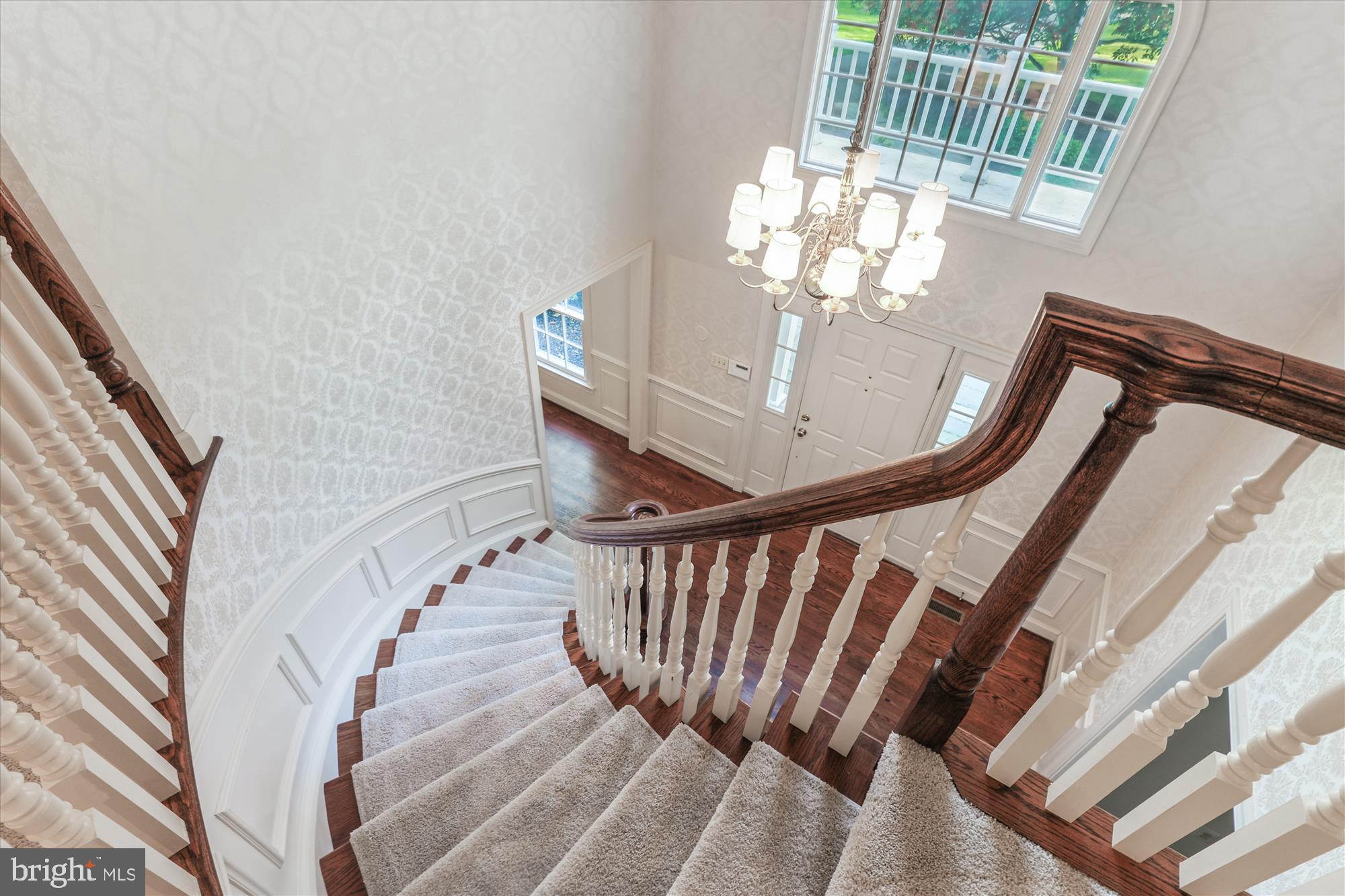 5937 FAIRVIEW WOODS DRIVE