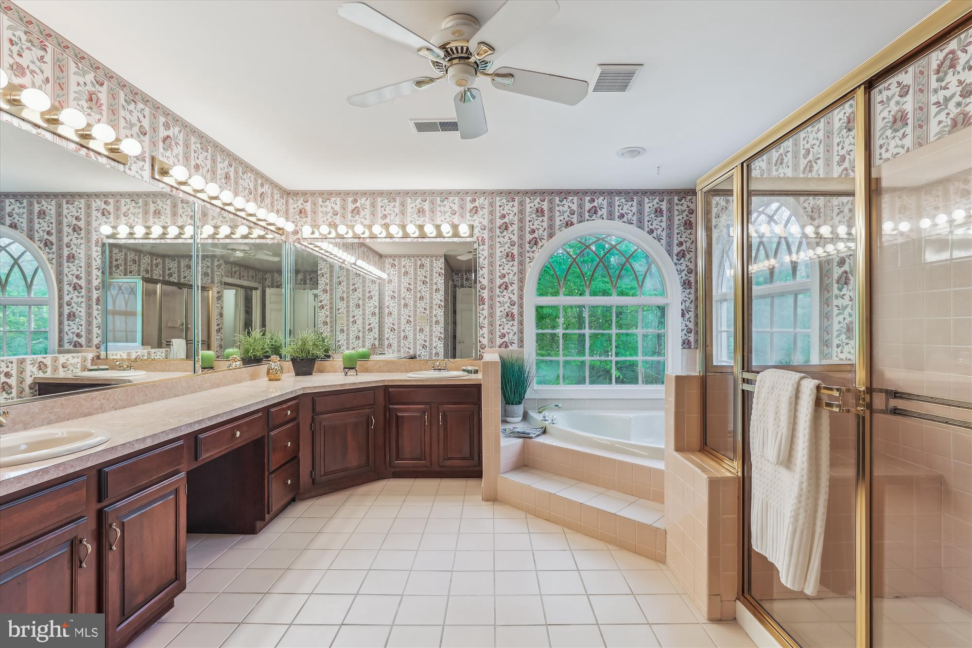 5937 FAIRVIEW WOODS DRIVE