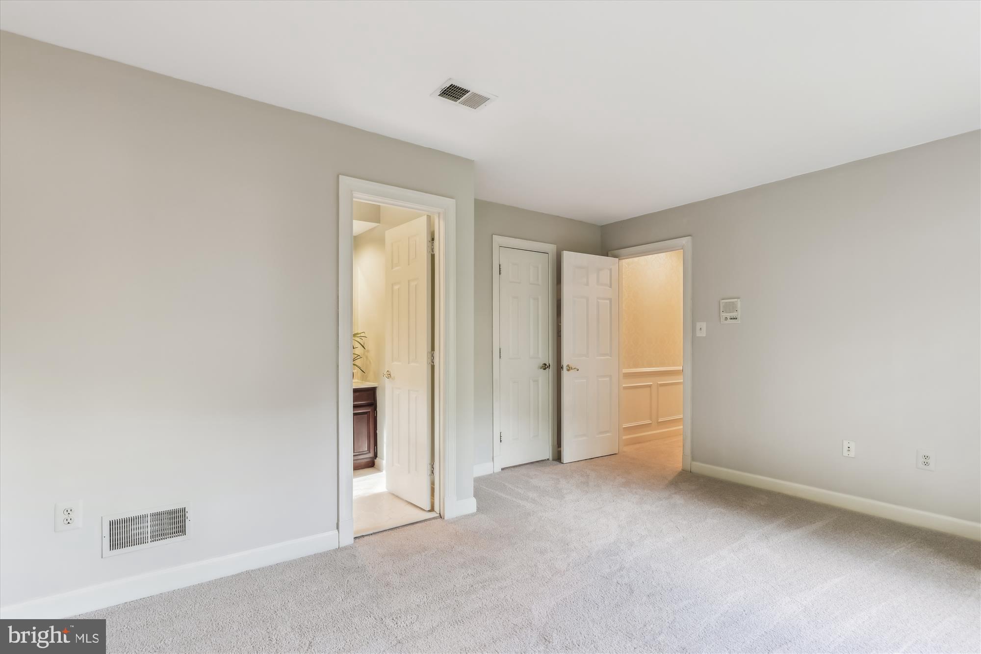 5937 FAIRVIEW WOODS DRIVE