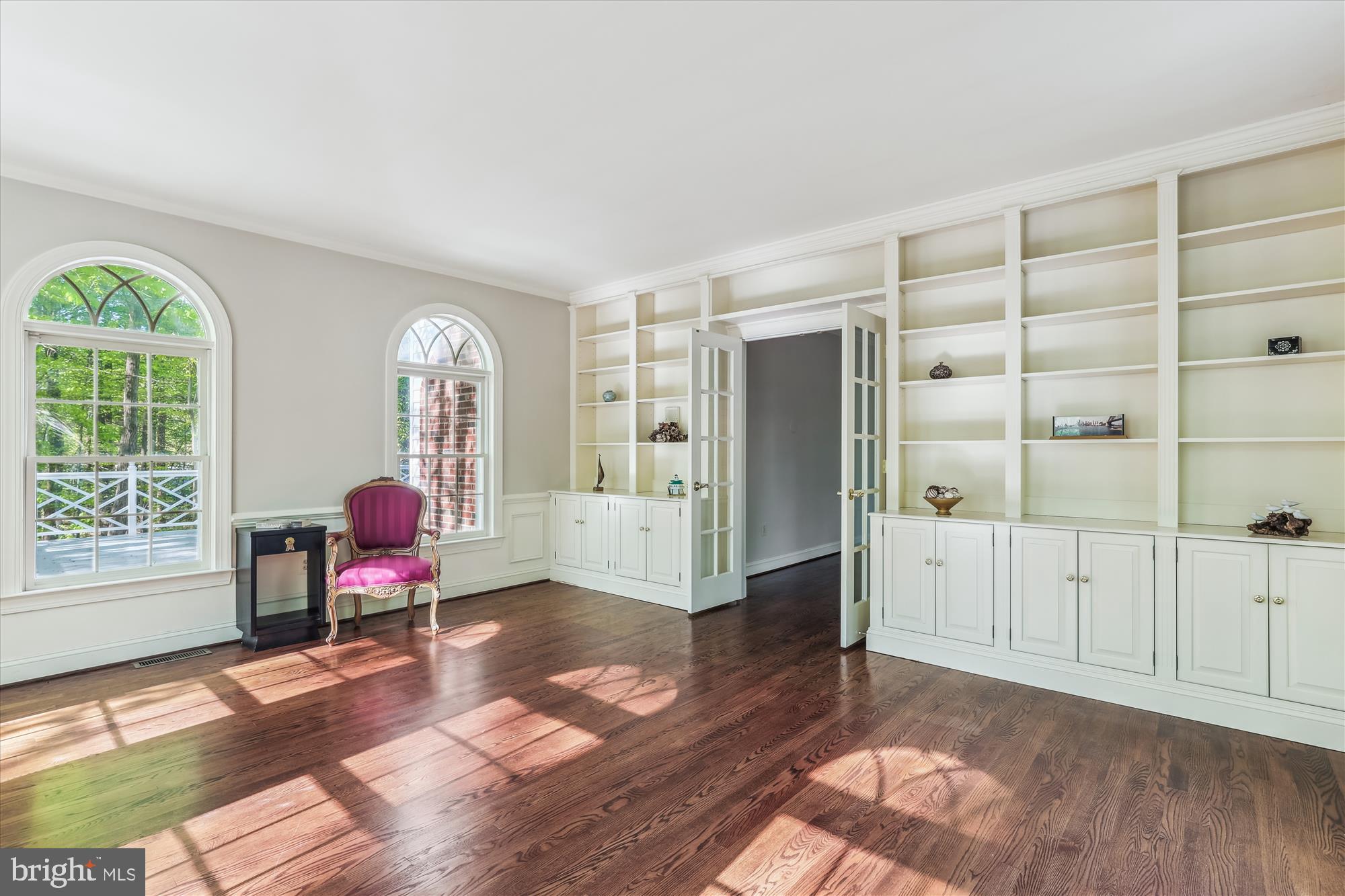 5937 FAIRVIEW WOODS DRIVE