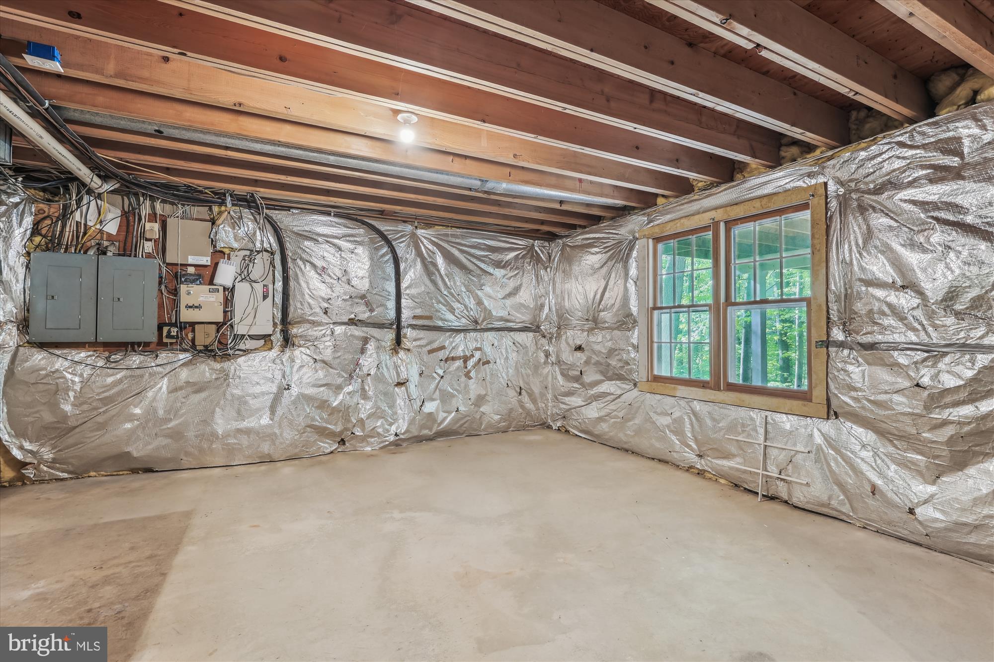 5937 FAIRVIEW WOODS DRIVE