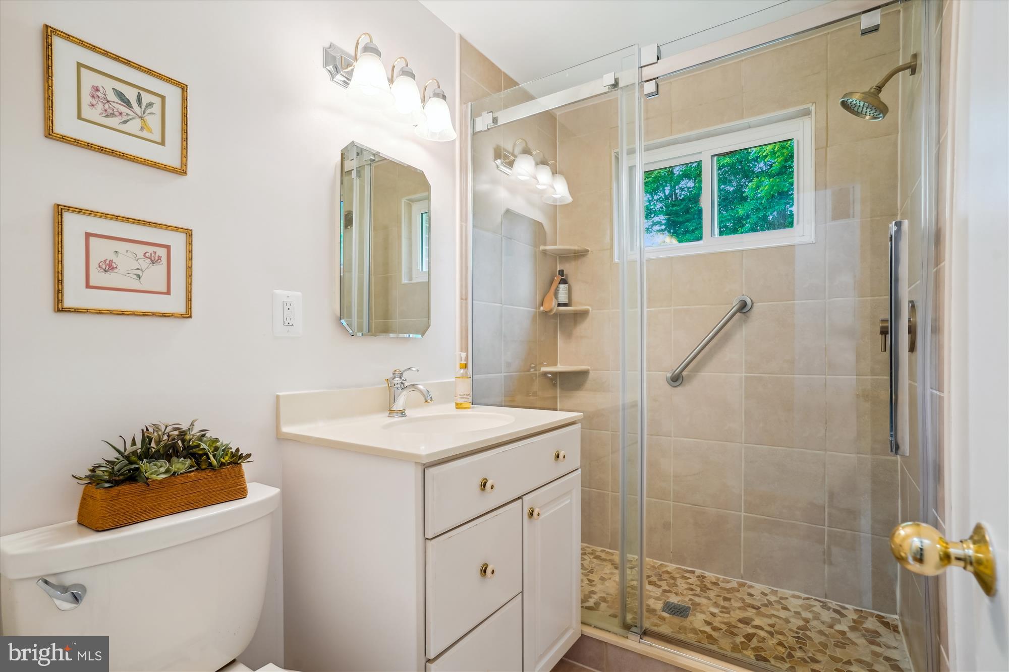 5420 EASTBOURNE DRIVE