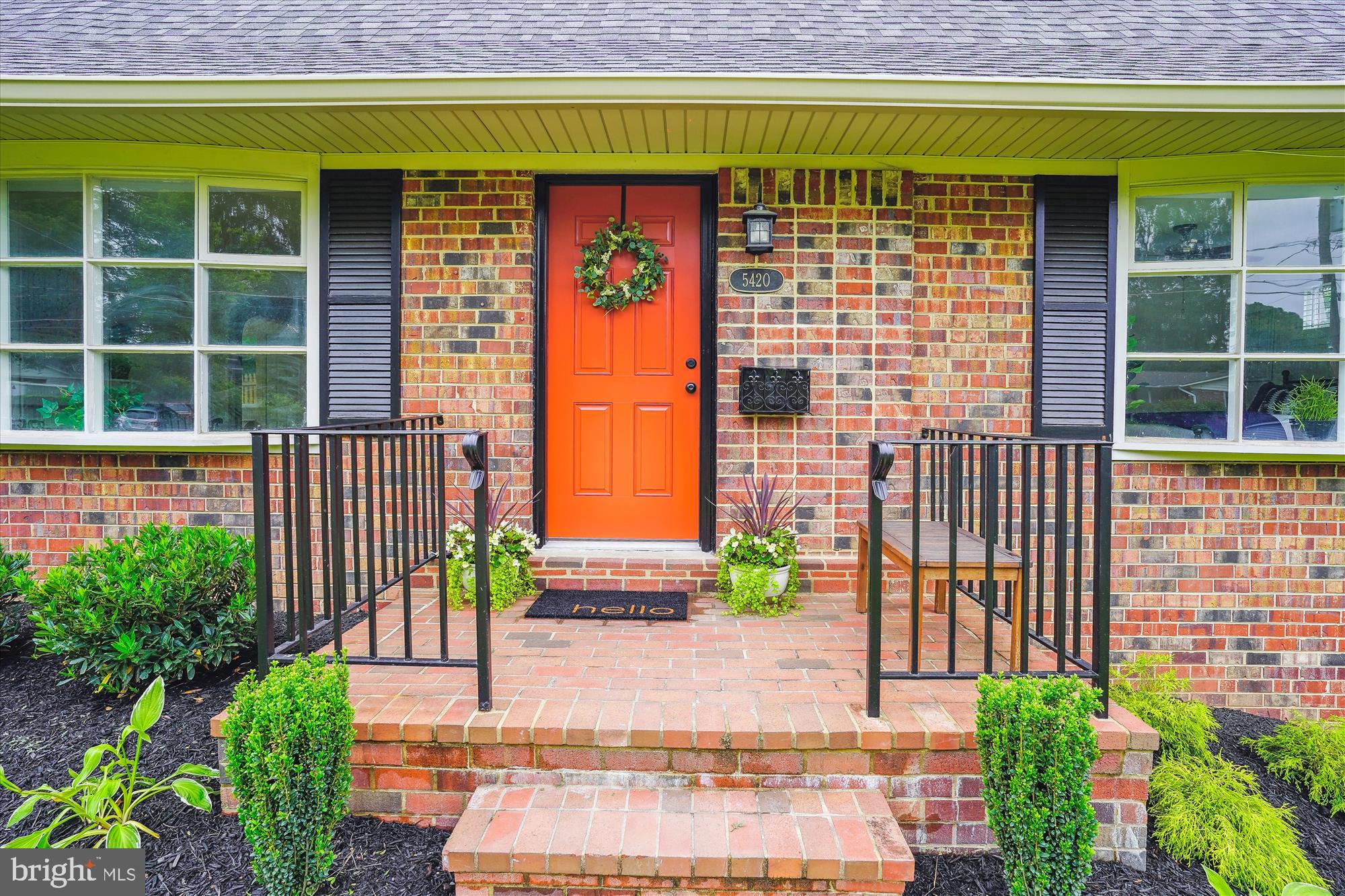 5420 EASTBOURNE DRIVE