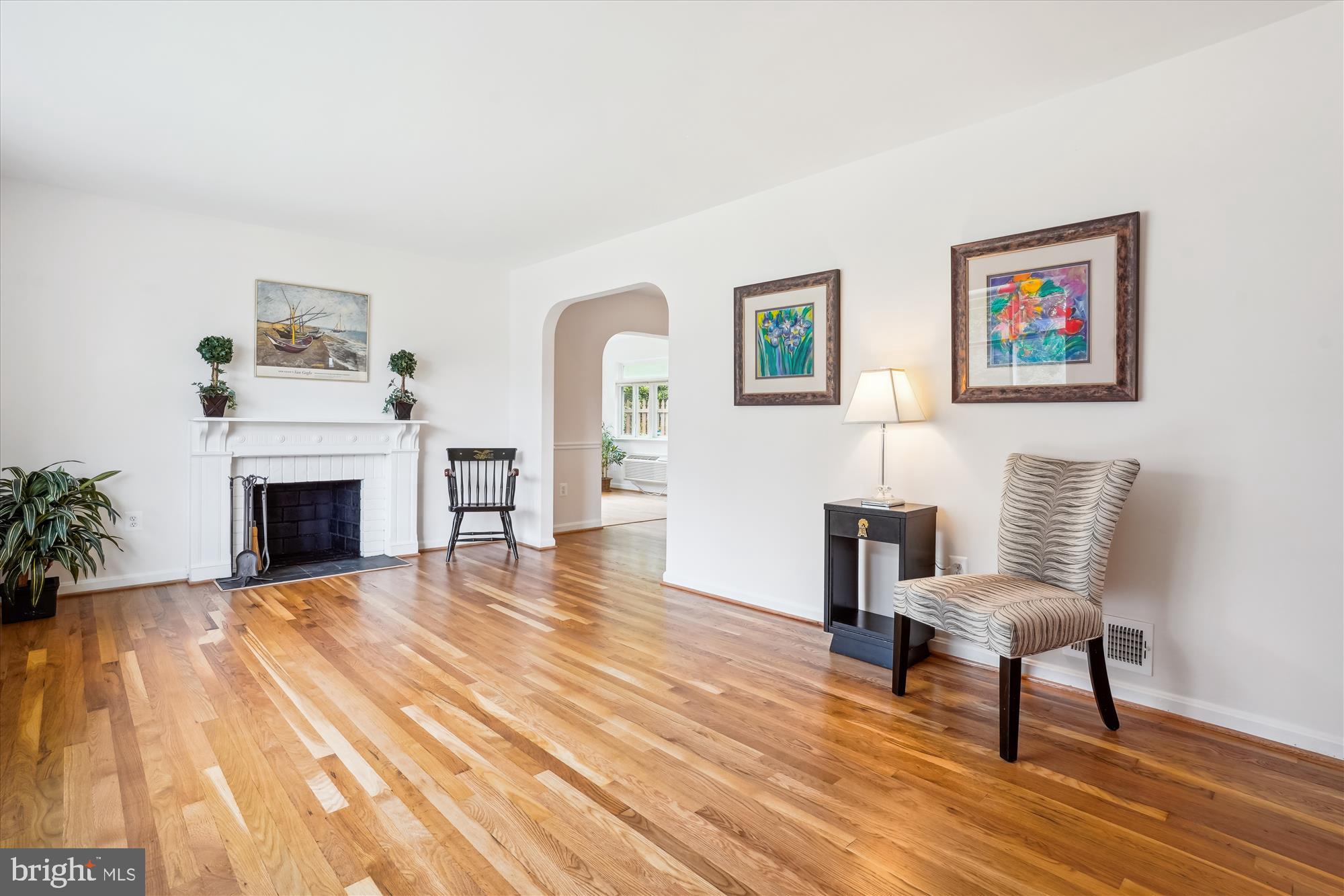 5420 EASTBOURNE DRIVE