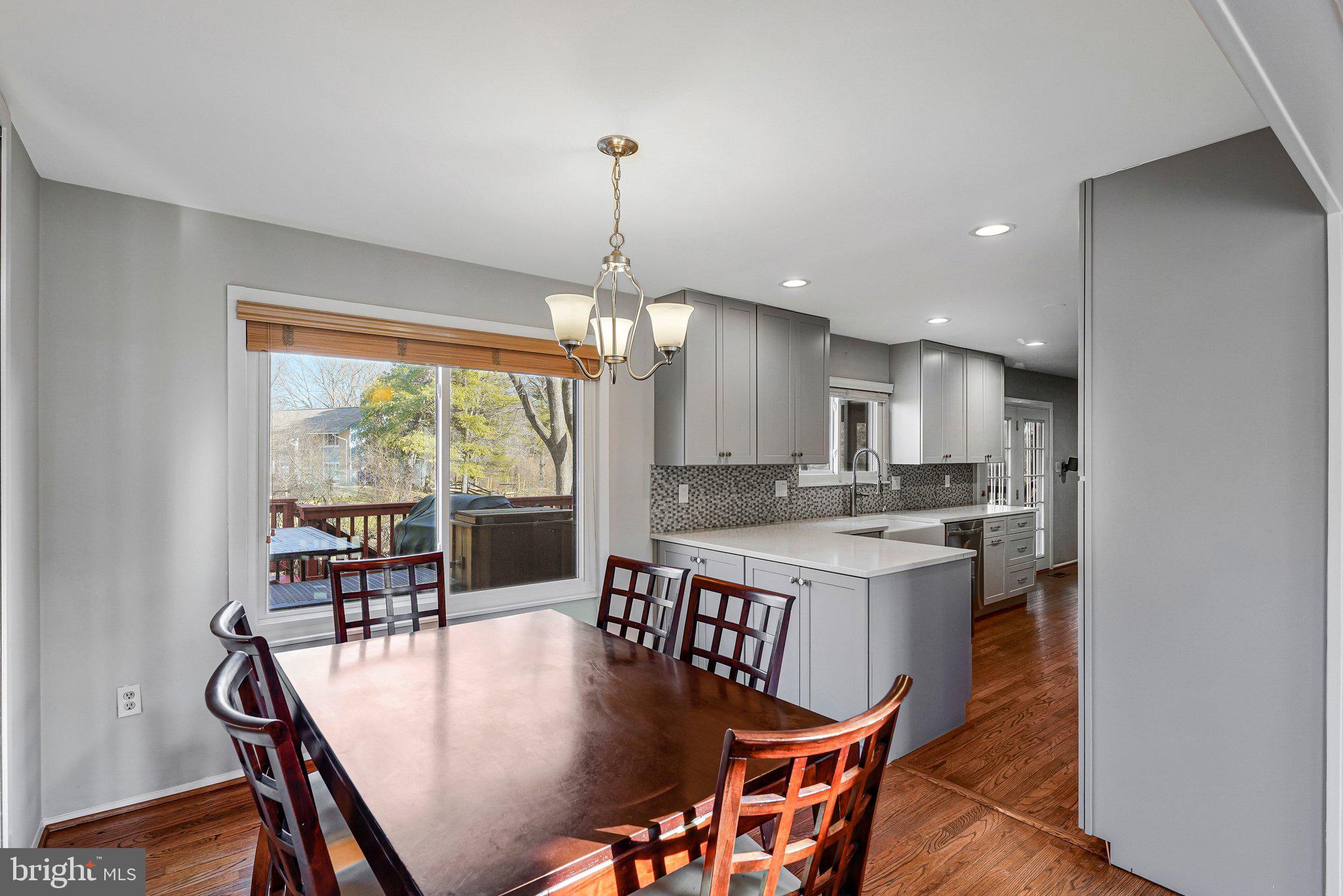 1016 TRINITY GATE STREET