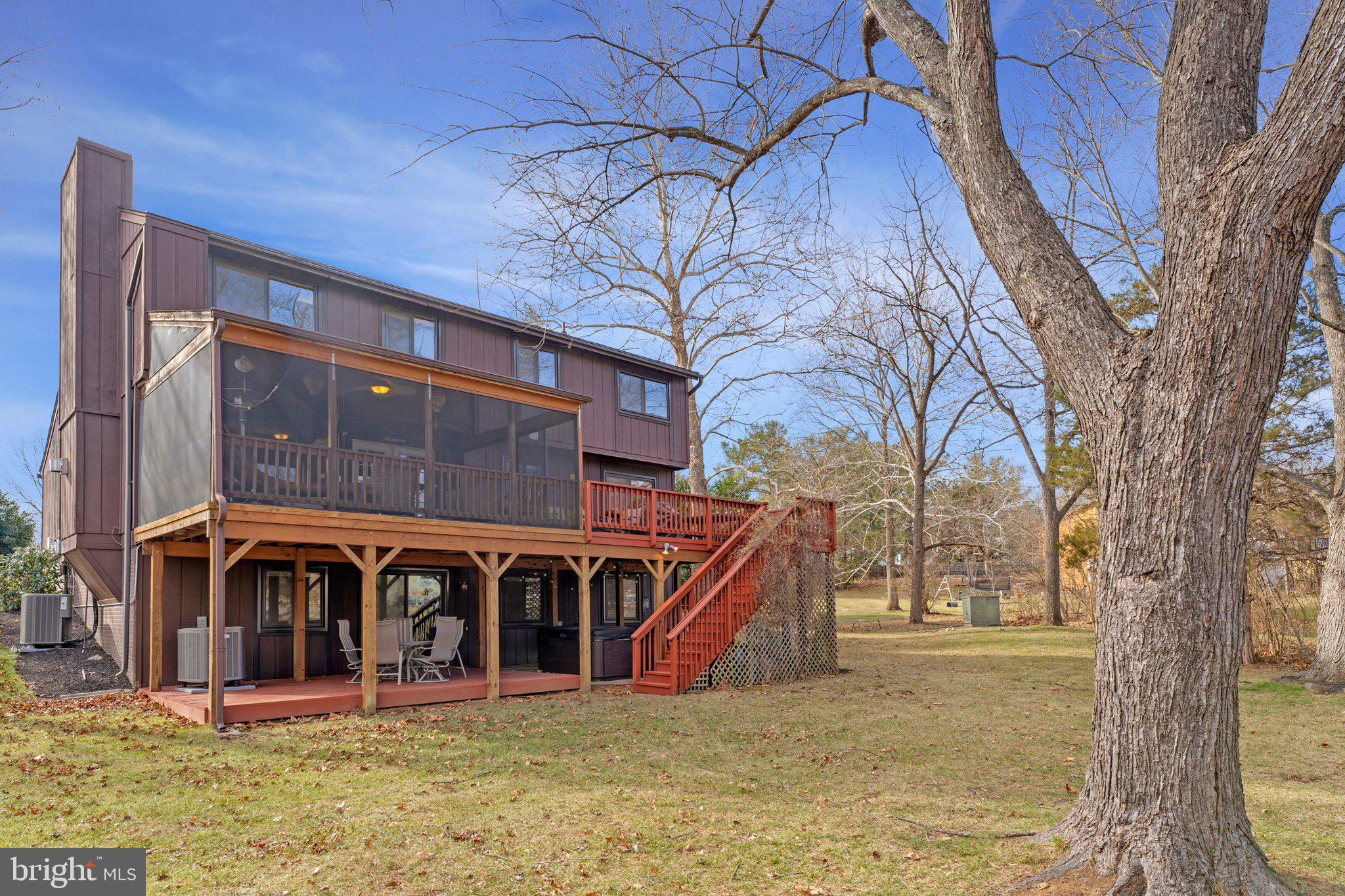 1016 TRINITY GATE STREET