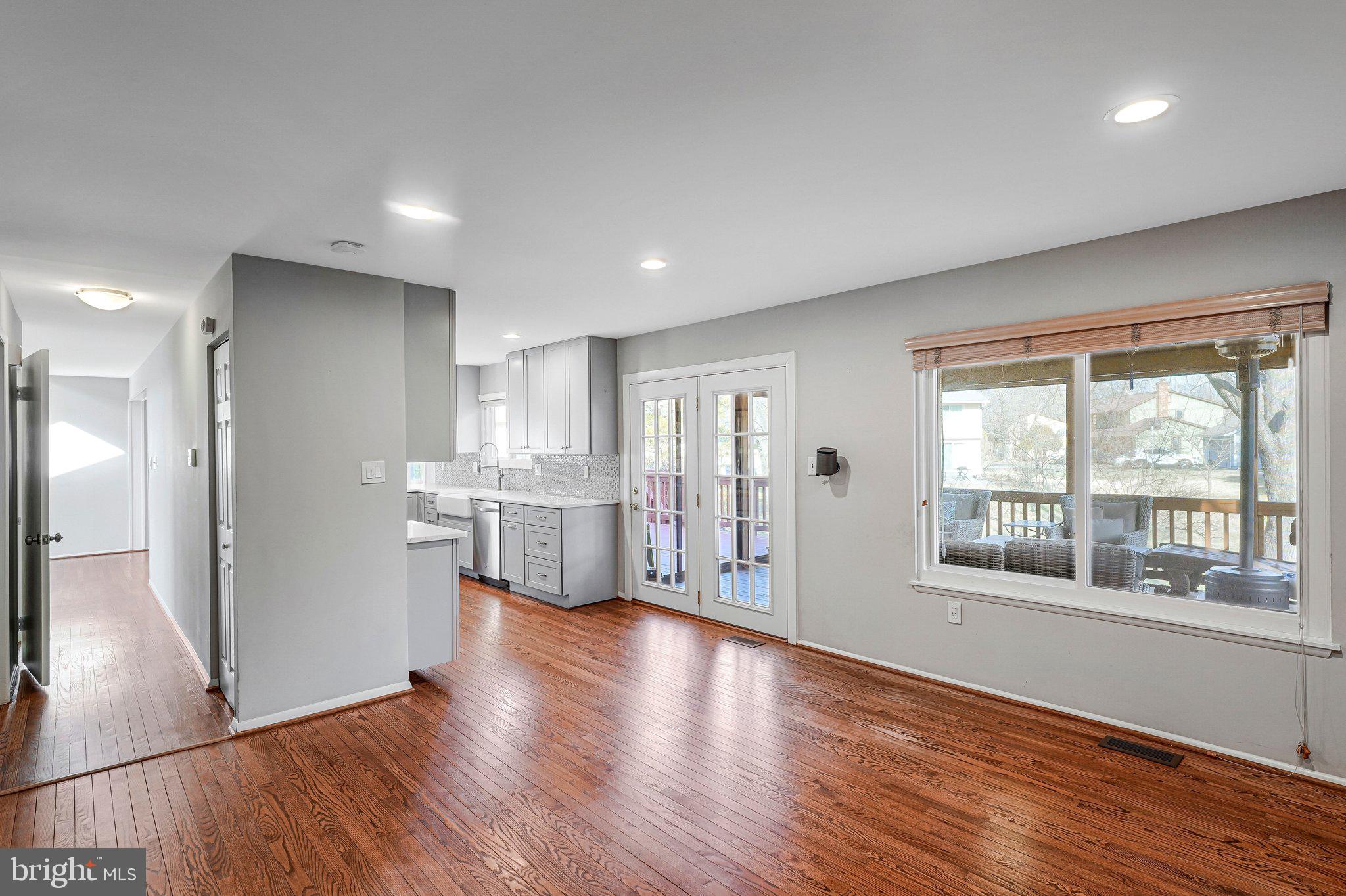 1016 TRINITY GATE STREET