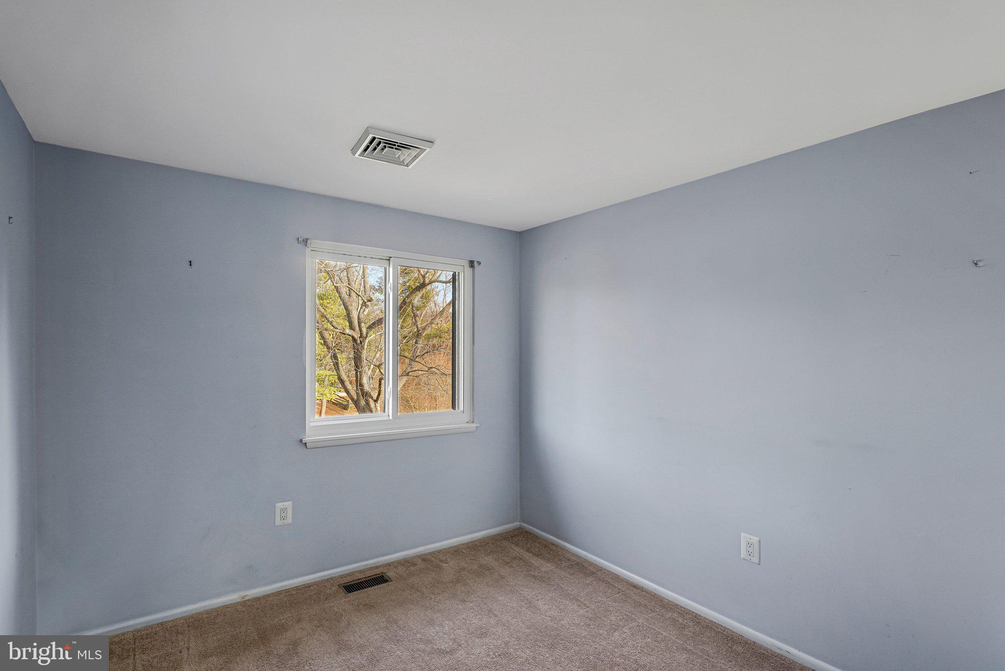 1016 TRINITY GATE STREET