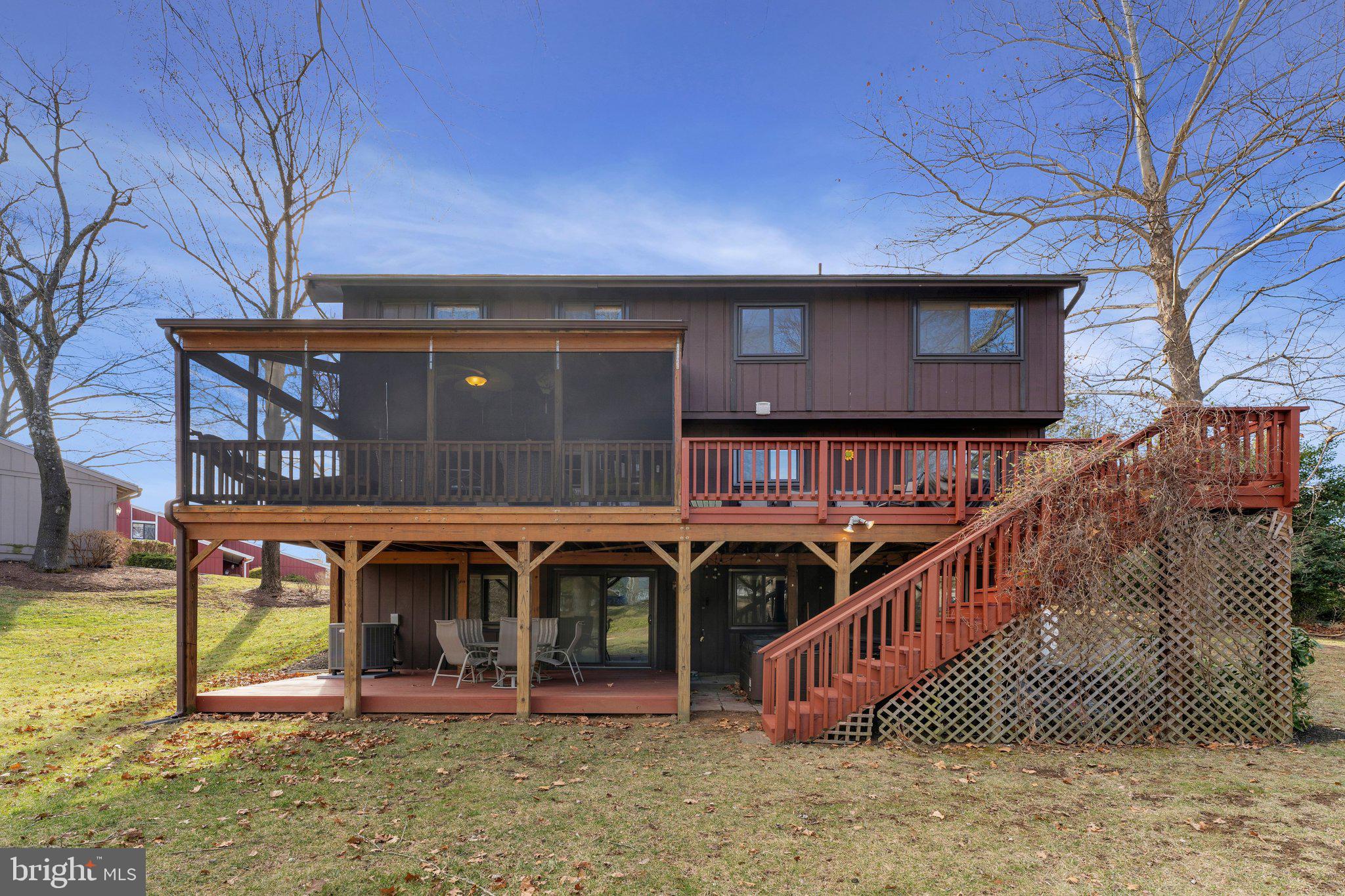 1016 TRINITY GATE STREET