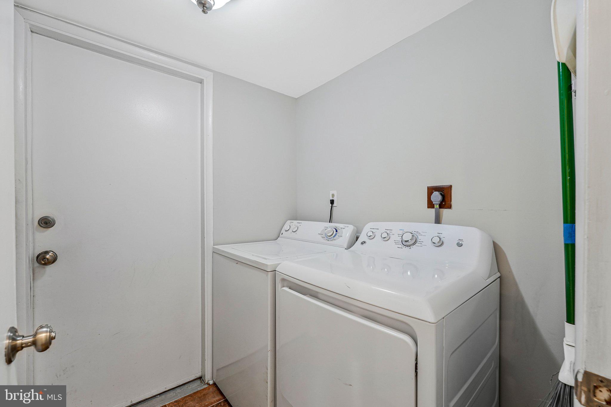 1016 TRINITY GATE STREET