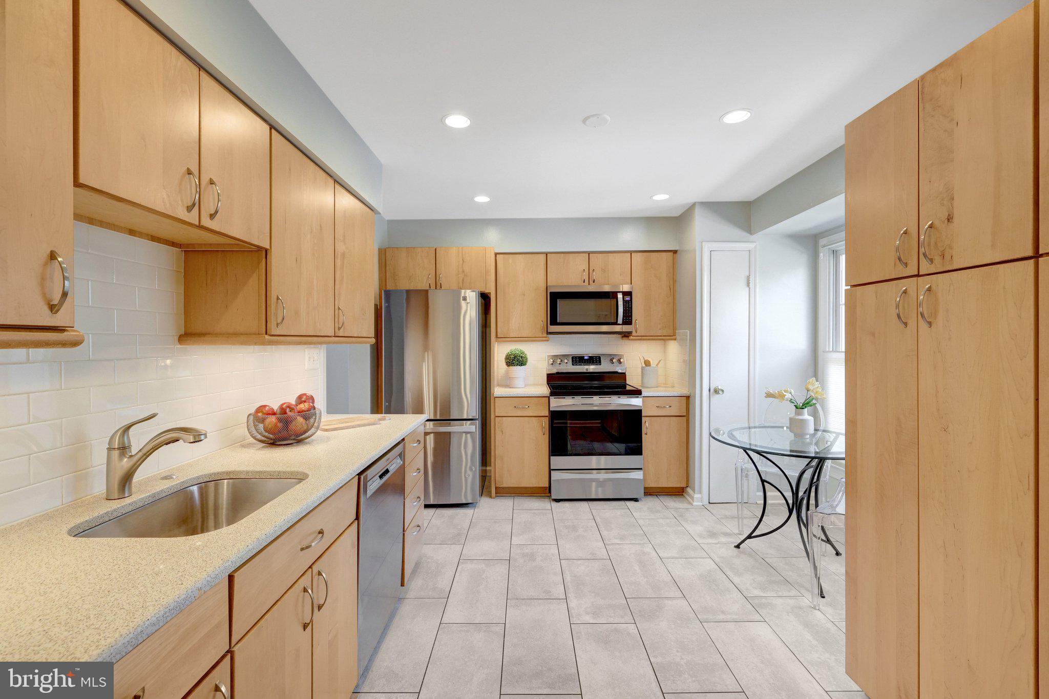 9607 SCOTCH HAVEN DRIVE