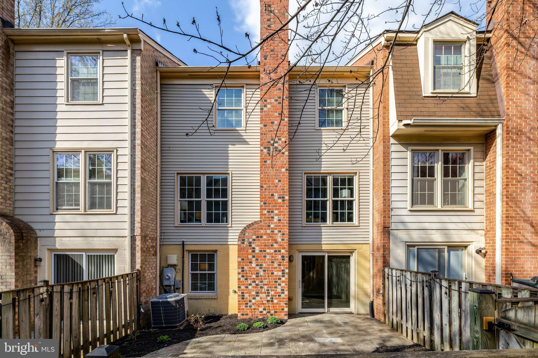 9607 SCOTCH HAVEN DRIVE