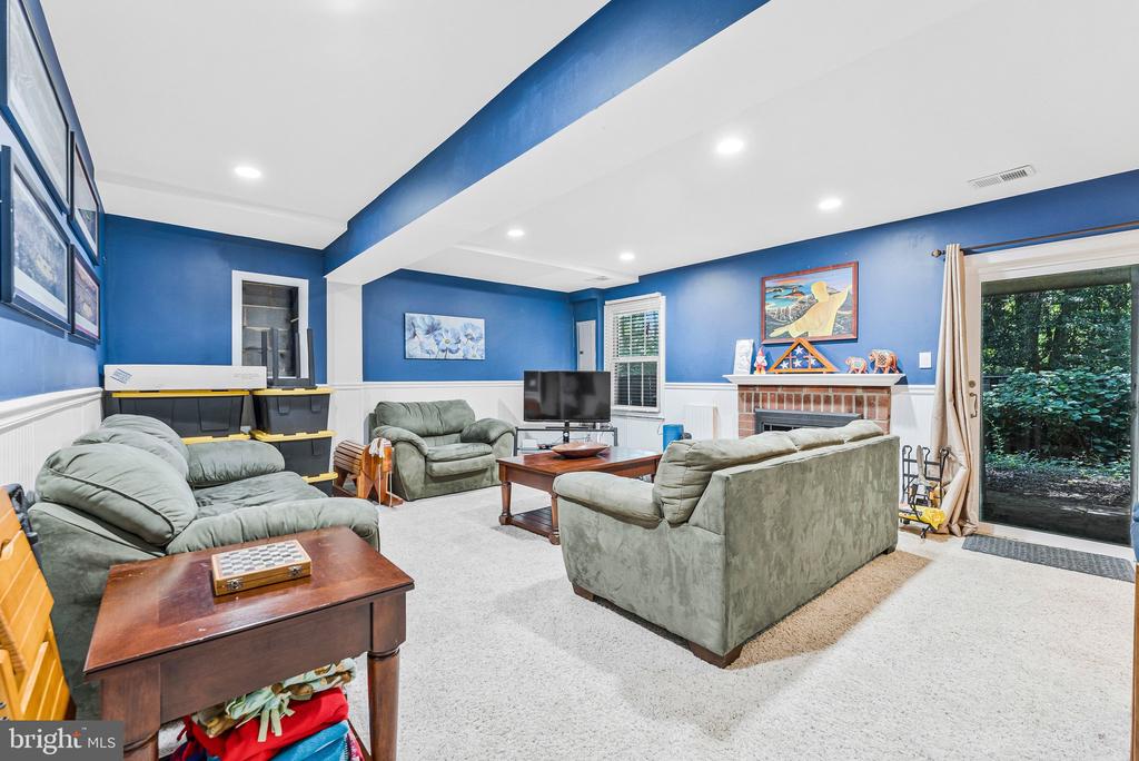 9607 MASTERWORKS DRIVE
