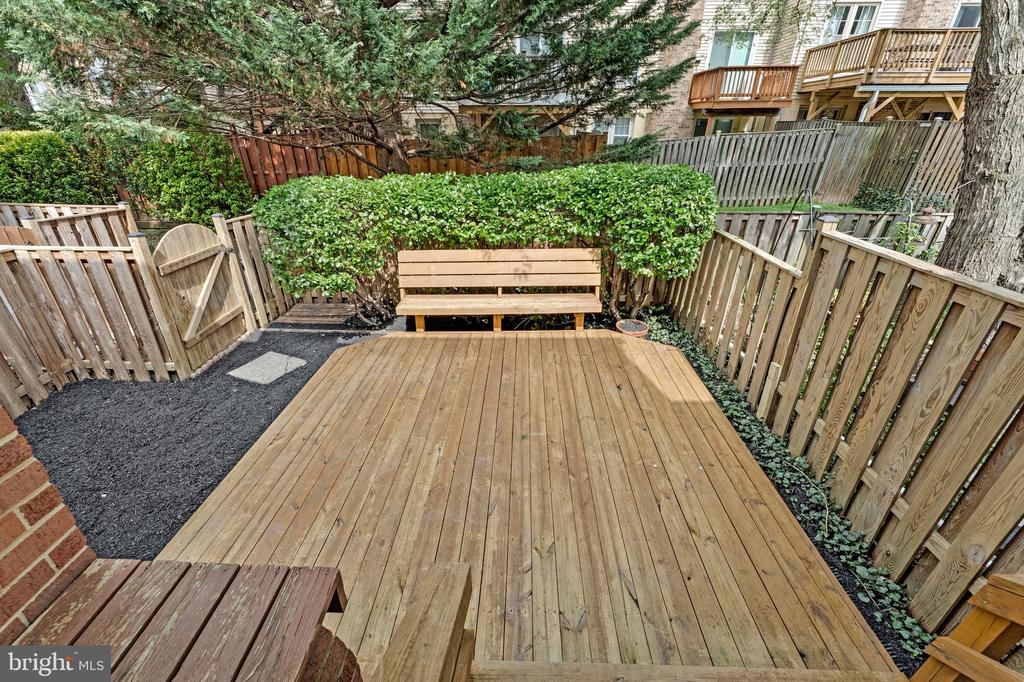 2803 SHAWN LEIGH DRIVE