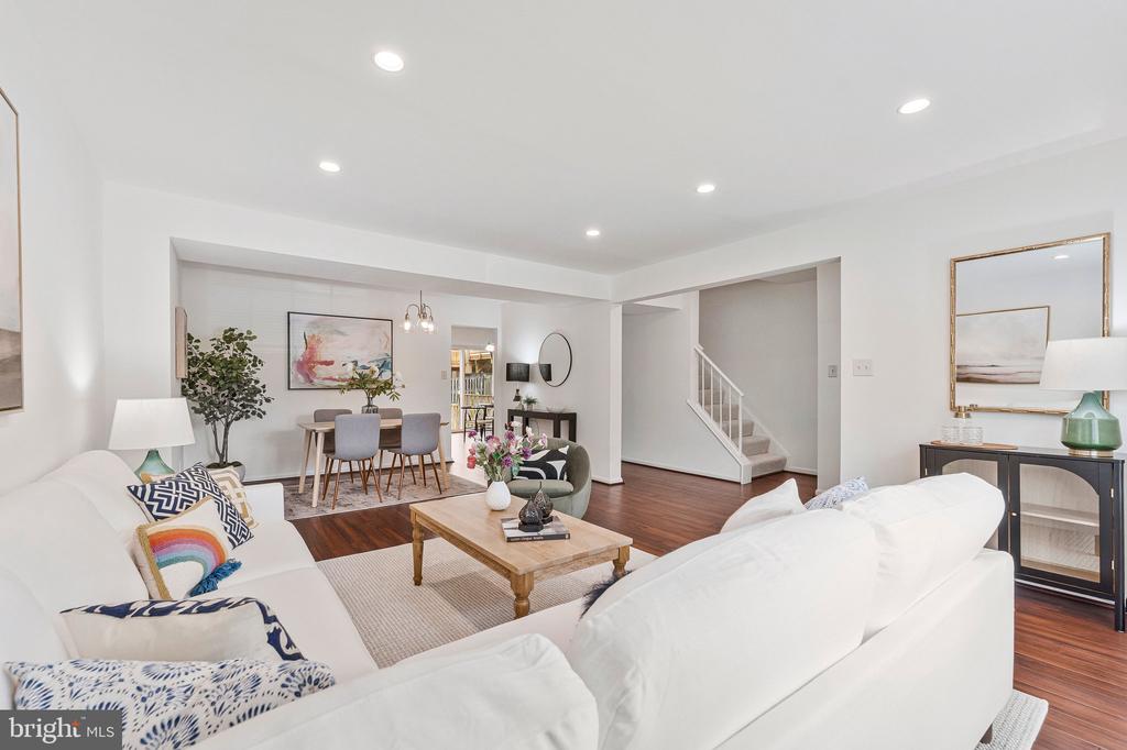 2803 SHAWN LEIGH DRIVE