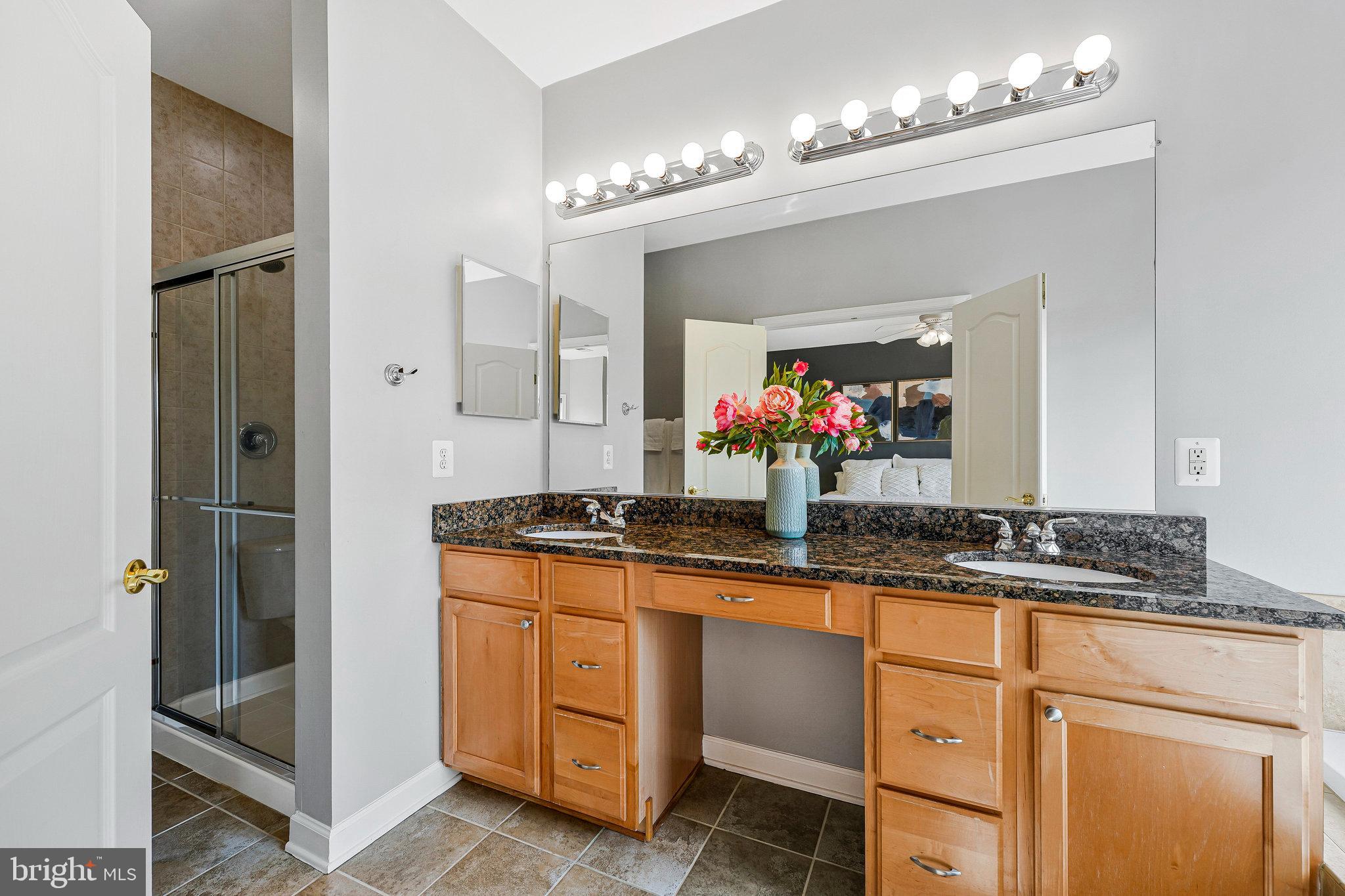 19086 PILEATED TERRACE