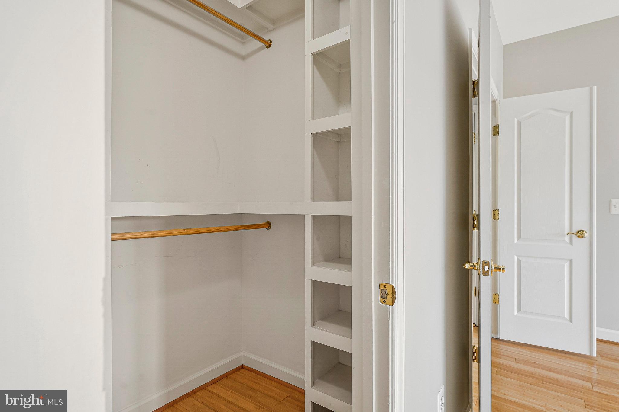 19086 PILEATED TERRACE