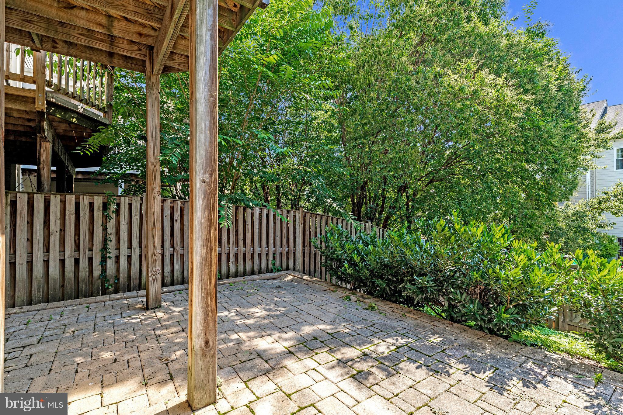 19086 PILEATED TERRACE