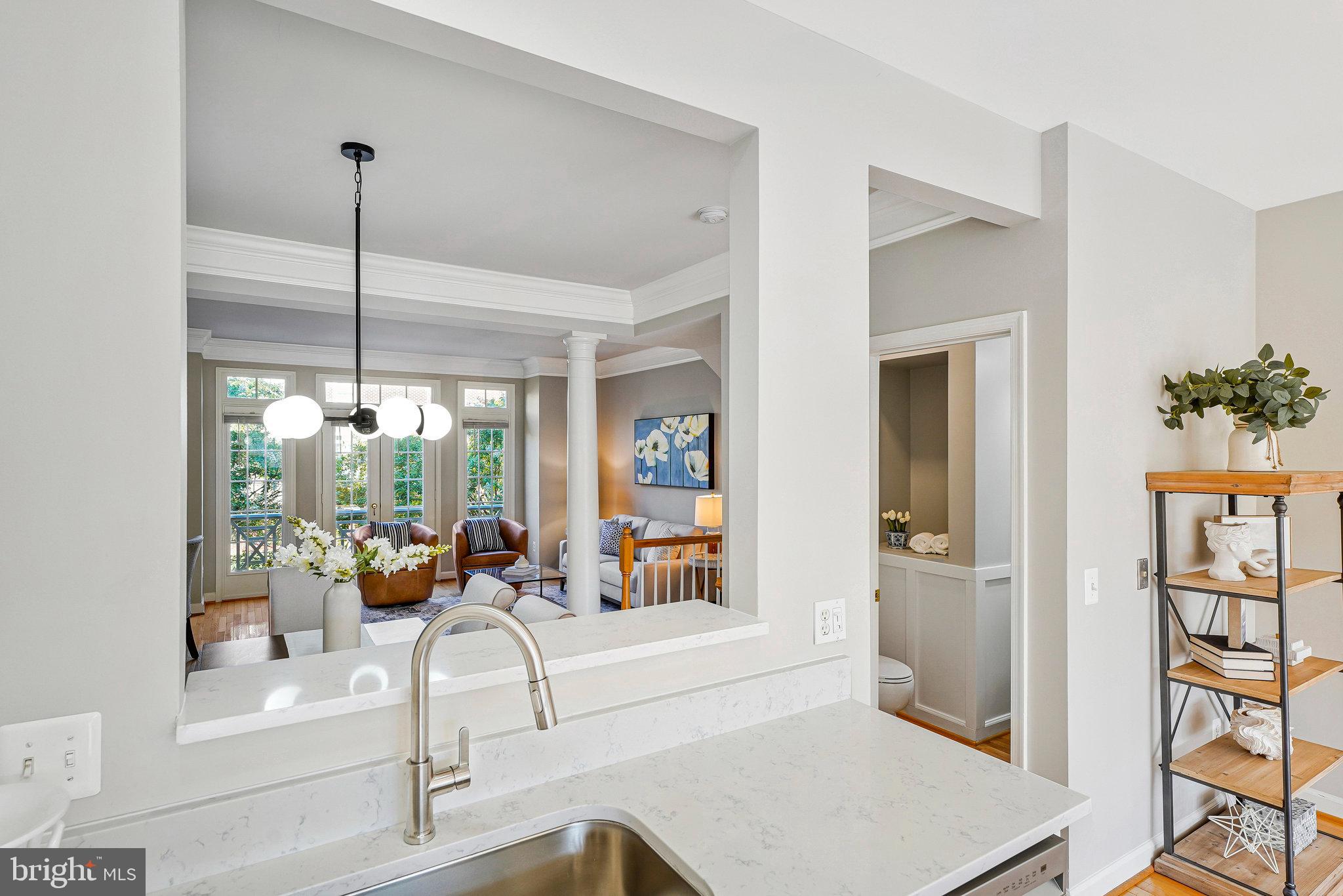 19086 PILEATED TERRACE