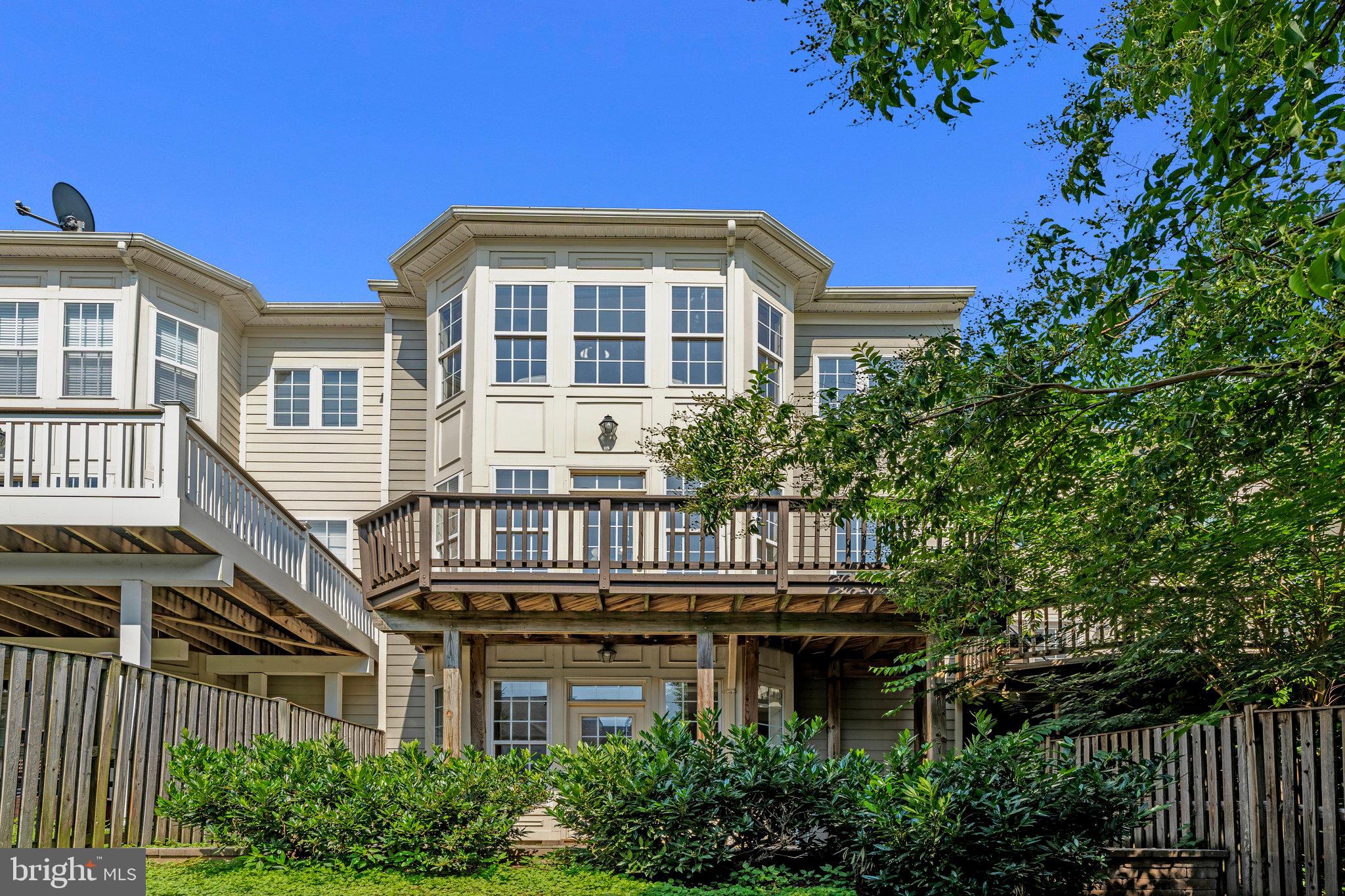 19086 PILEATED TERRACE