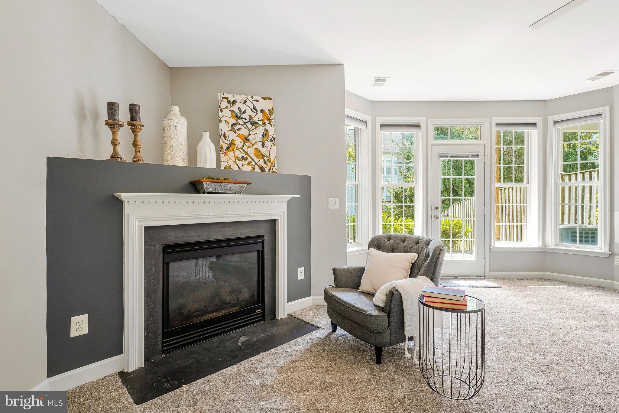 19086 PILEATED TERRACE