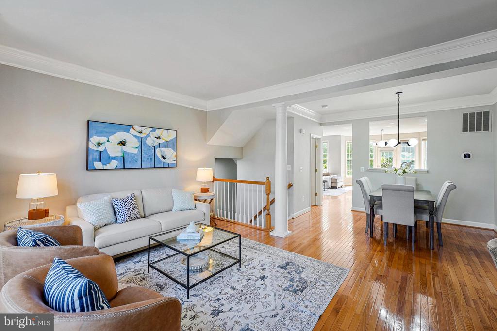 19086 PILEATED TERRACE