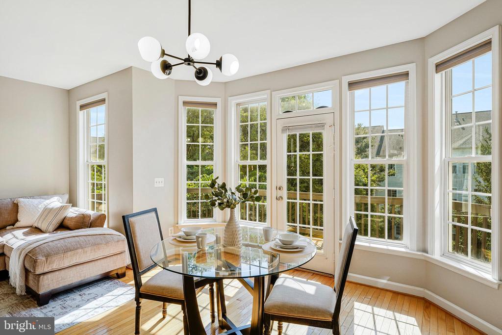 19086 PILEATED TERRACE