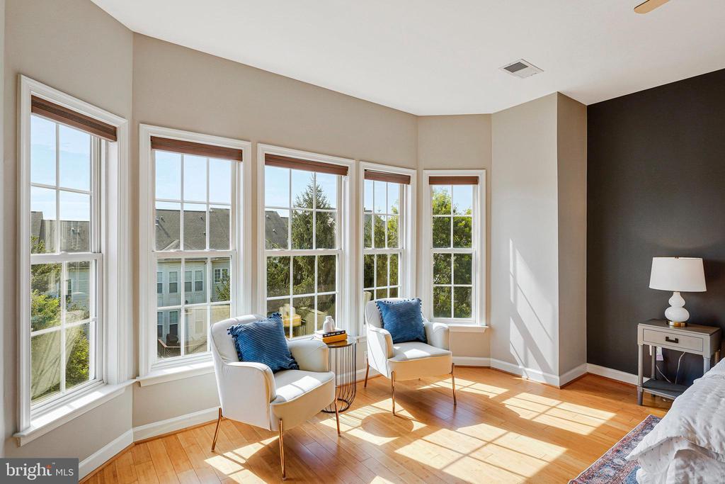 19086 PILEATED TERRACE