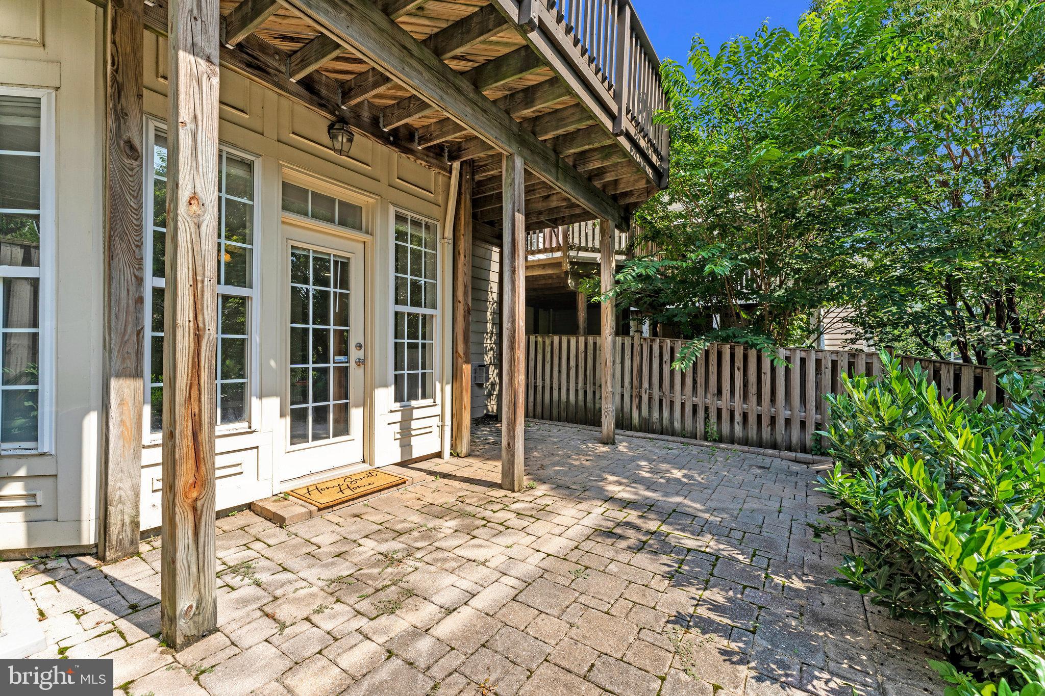 19086 PILEATED TERRACE