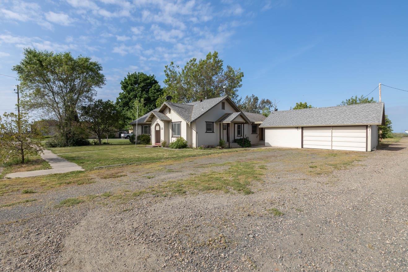 5245 Church