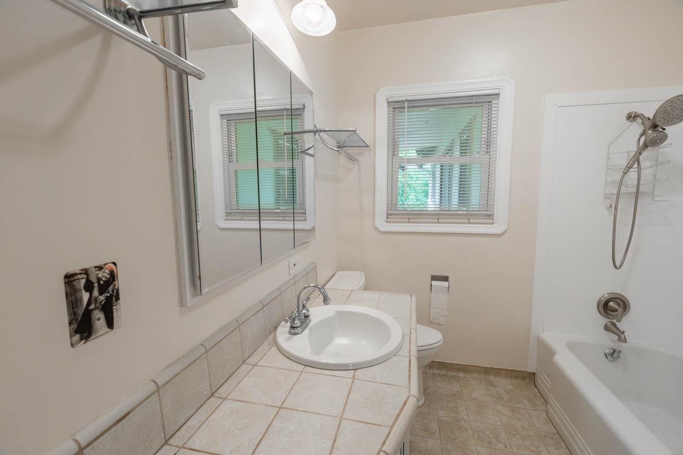5245 Church