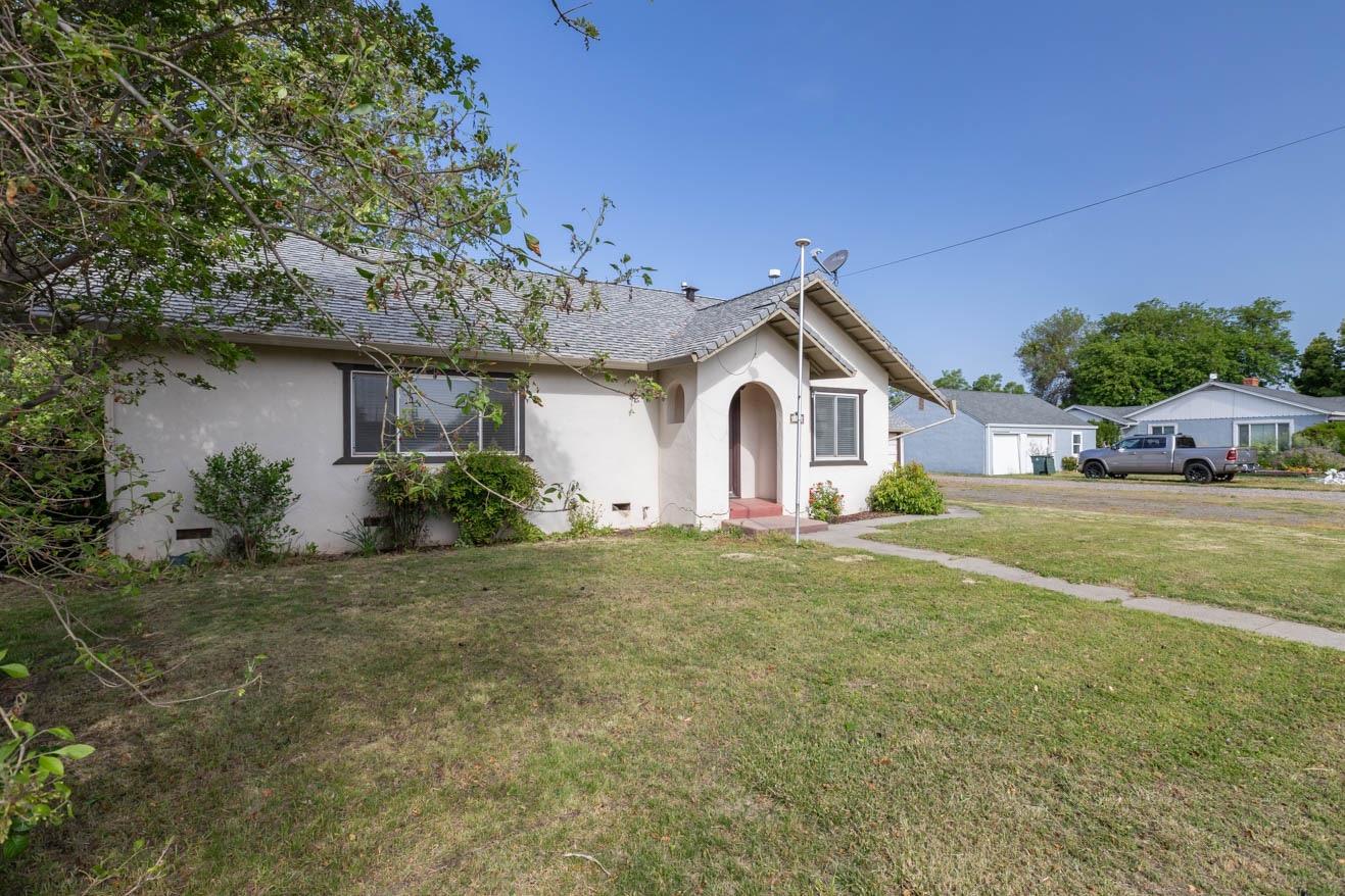 5245 Church