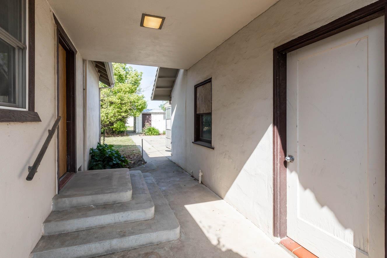 5245 Church