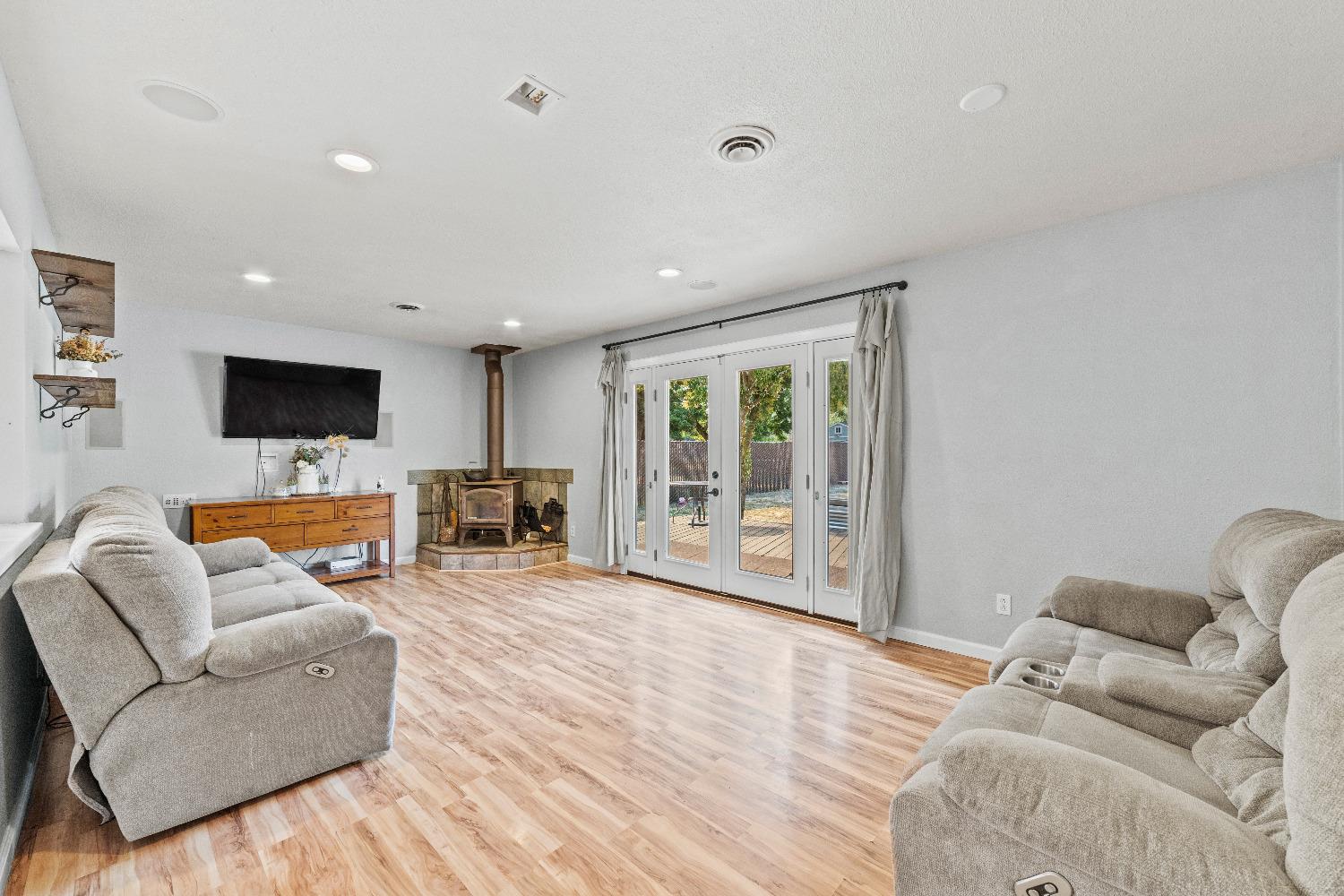 248 E Evans Reimer Road
