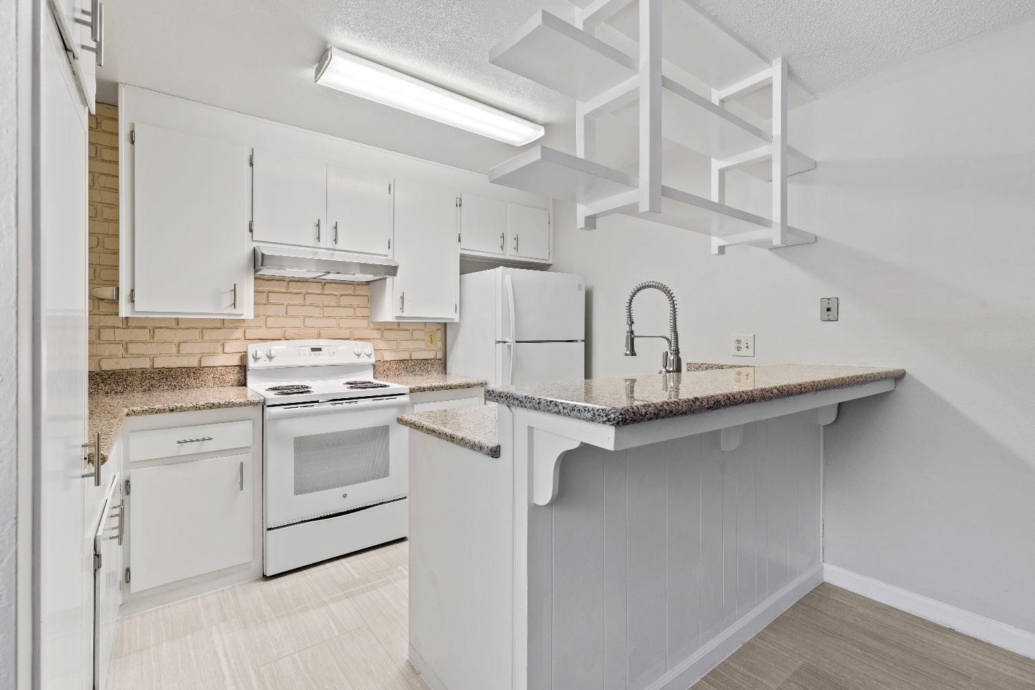 5092 Rhode Island Drive 1