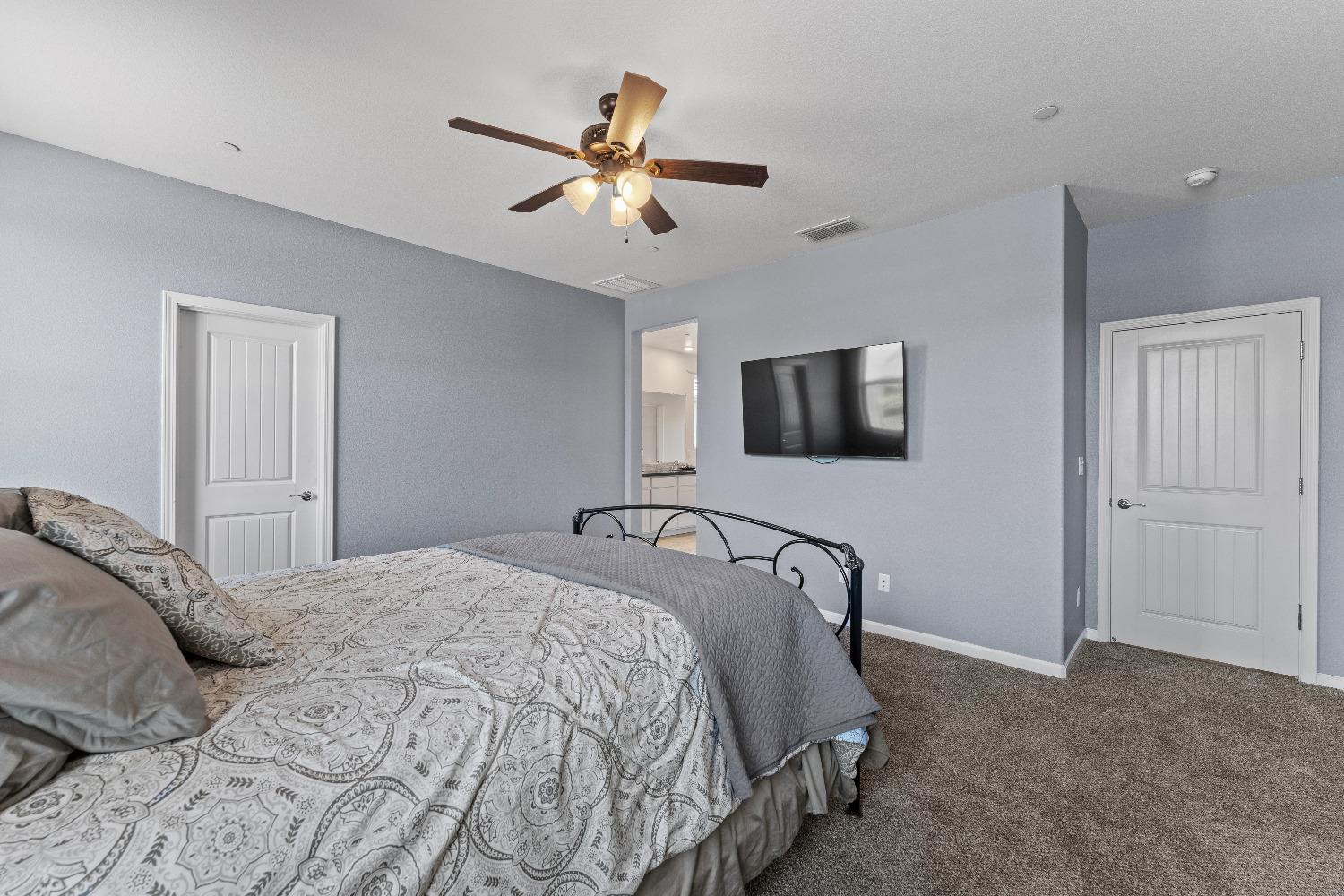 1129 Lost Trail Drive