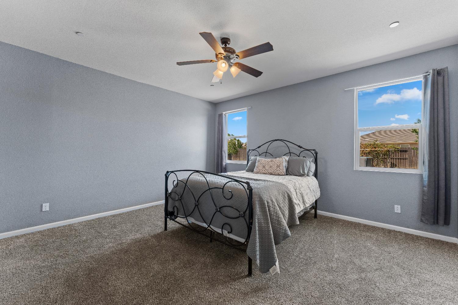 1129 Lost Trail Drive