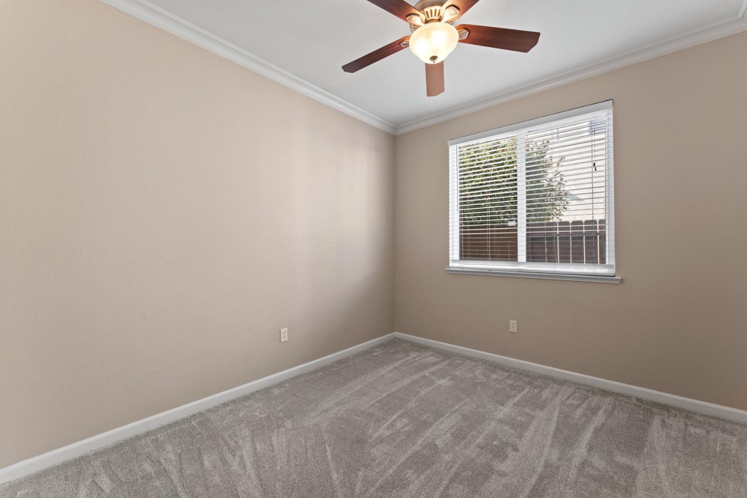 5555 Rock Cliff Court