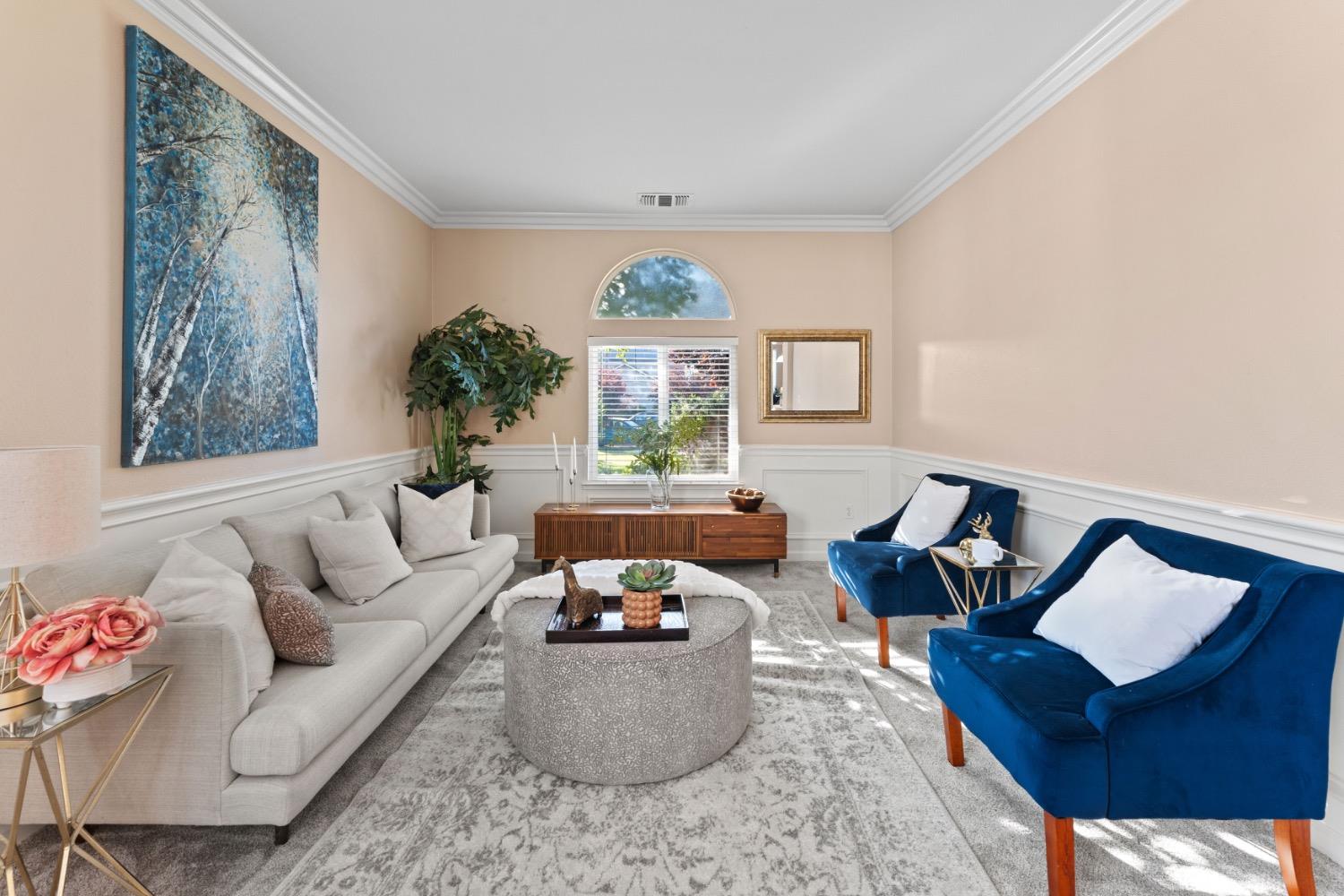 5555 Rock Cliff Court