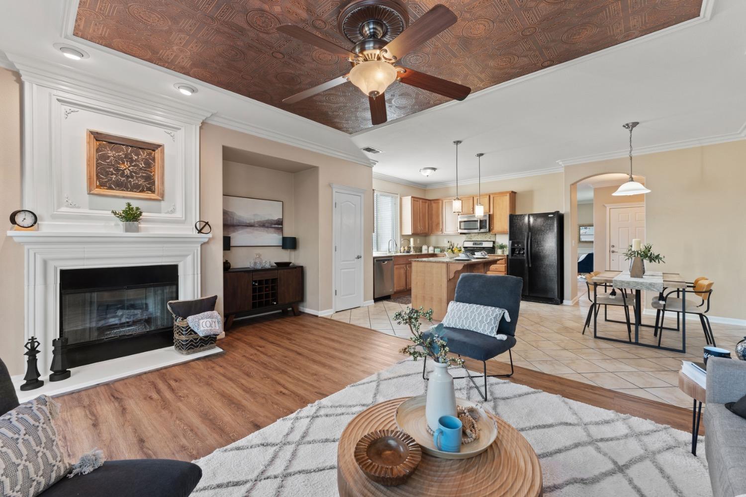 5555 Rock Cliff Court